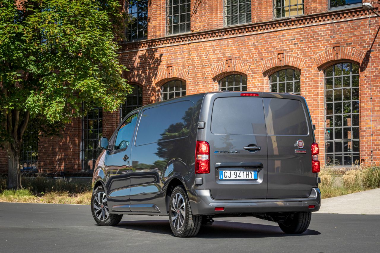 Fiat Scudo Typ 507 e-Scudo Furgon S - zdjęcie poglądowe